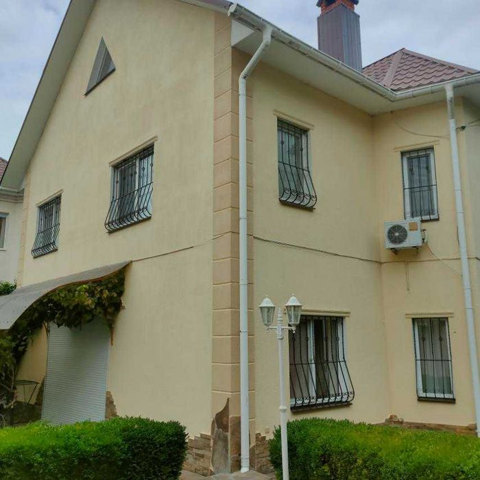 Продаж приватного будинку на Дачі Ковалевського