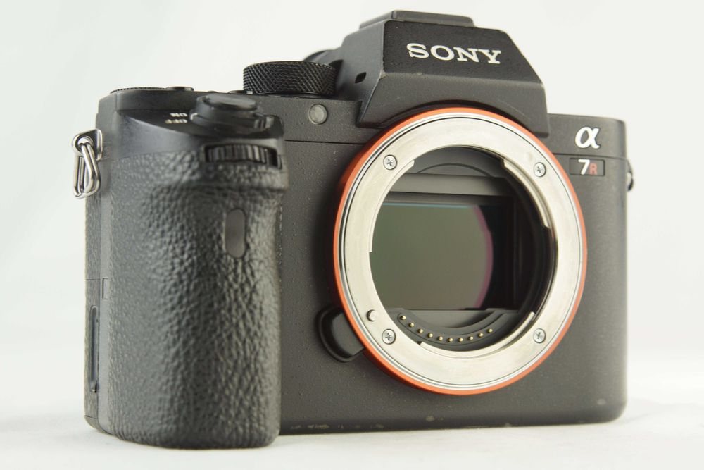 Aparat SONY ILCE-7RM2 A7R Mark II 42.4Mpx Body 31.756 zdj Gwarancja FV