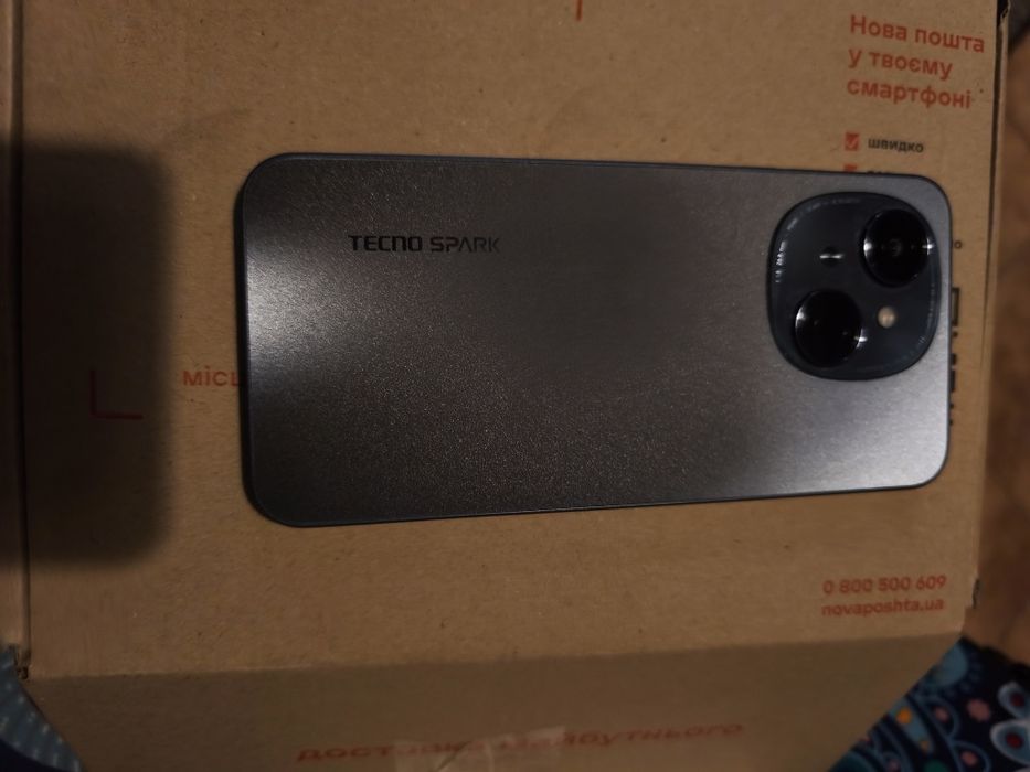 Tecno spark go 1 , 4/64