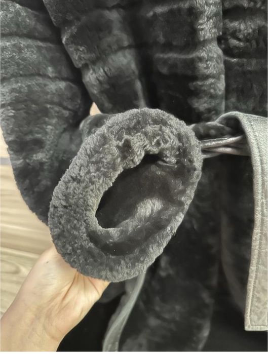 Продам натуральну шубу з мутон xs-s