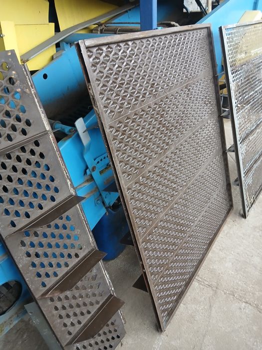 Sprzedam przystawkę z przezbrojeniem do massey ferguson