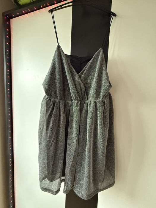 Nowa sukienka na ramiączkach