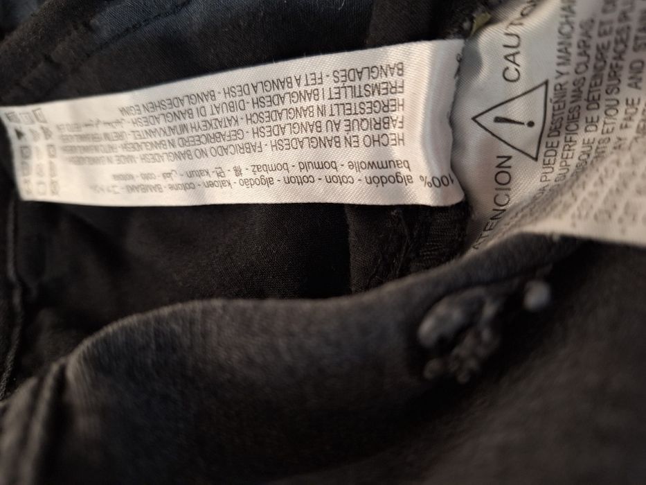 Spodnie baggy jeansy marki Bershka