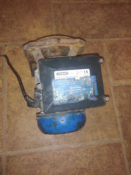 Продам двигатель насосної станції