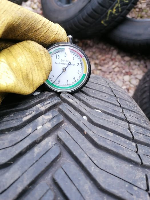 225/60/17 Michelin całoroczne wielosezonowe