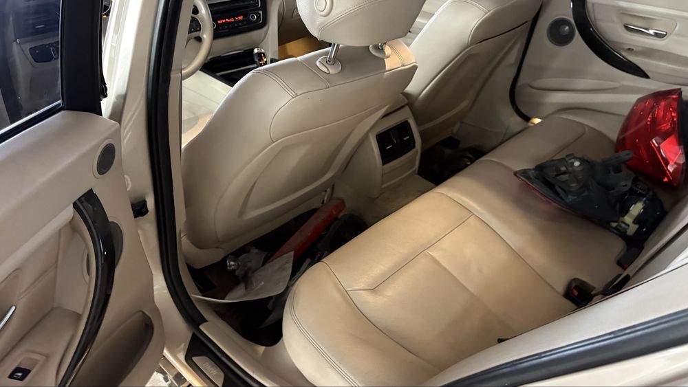Бмв F30 x drive 2012 год
