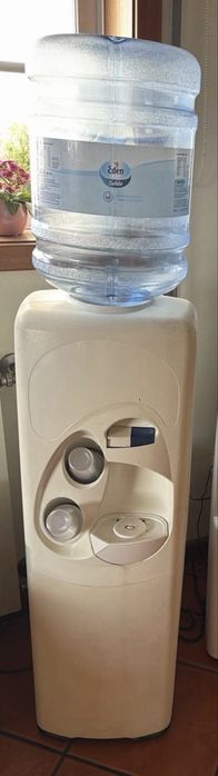 Máquina de água natural e fria