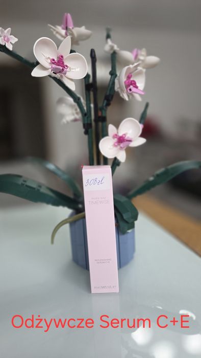Odżywcze Serum C + E