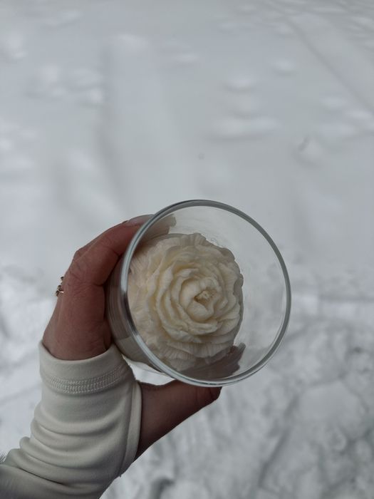 Свічка півонія з трьох видів воску