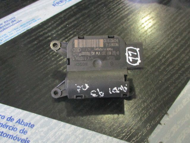 Motor da comporta da sofagem SEAT Leon (1P1)