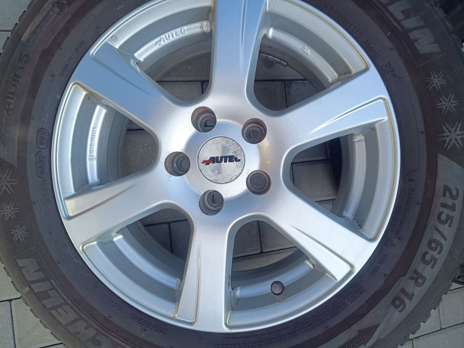 Oryginalne felgi aluminiowe 16 cali Autec 5x112