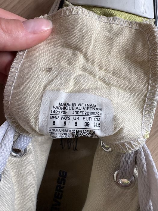 Żółte wysokie buty Conversy r. 39