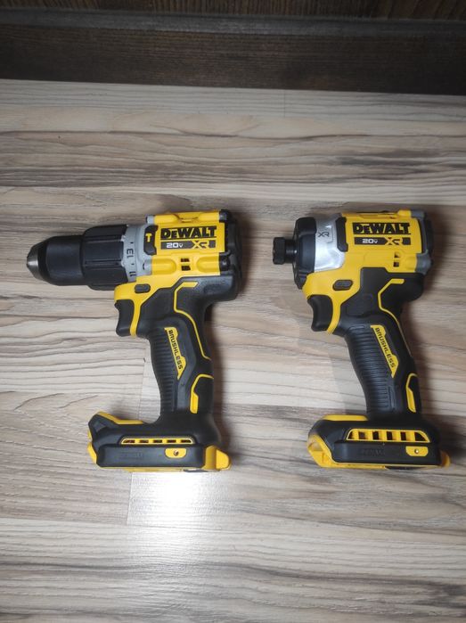 Набір DeWalt DCK200D1P1 DCC2050M2 DCK350T2 DCF860 DCD806 DCB606 DCB1104