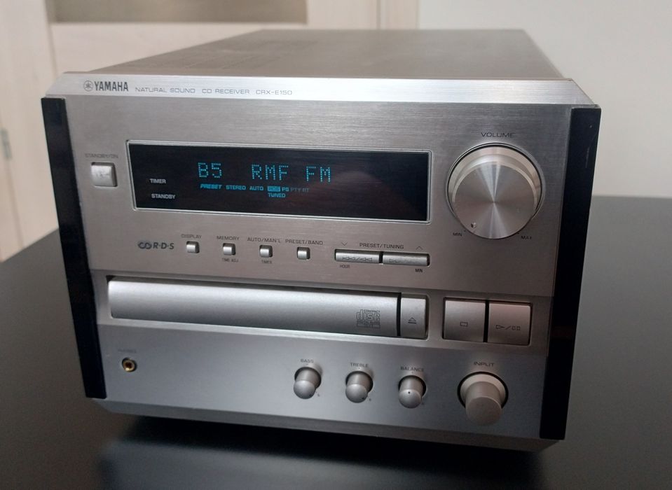 Yamaha CRX-E150 + pilot