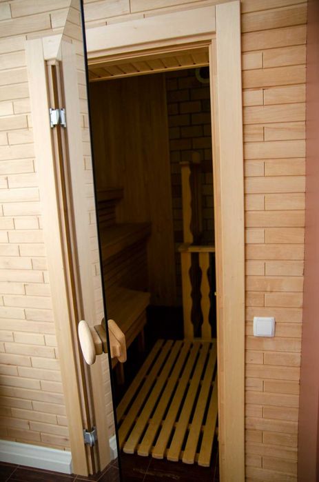 Будинок  з гаражем в м.Охтирка