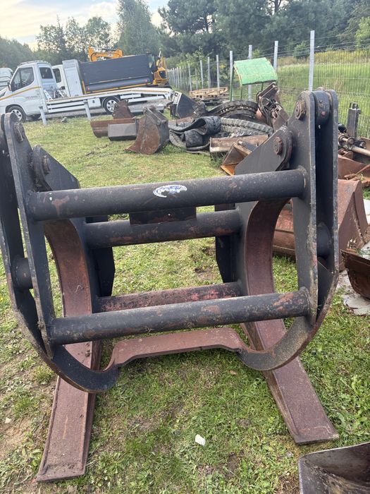 Chwytak do drewna do ladowarki przegubowej teleskopowej merlo manitou caterpillar jcb komatsu