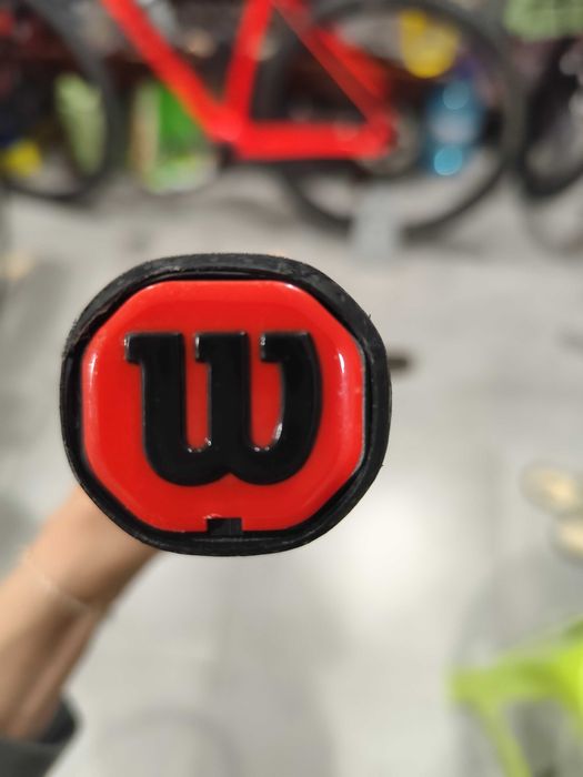 Raquete Wilson Blade 100UL V8 (265g) Grip L1