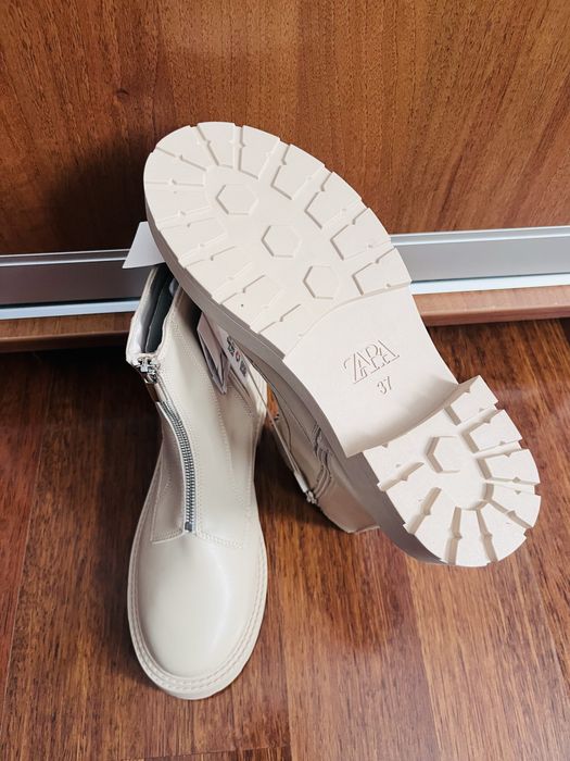 Нові ботінки ZARA розмір 37