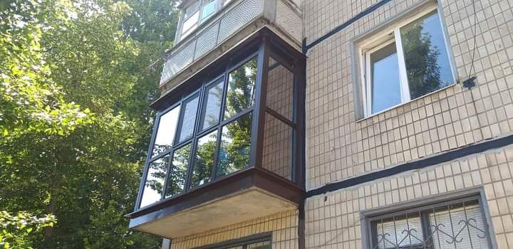 Балкон під ключ. Розширення. Вікна і двері