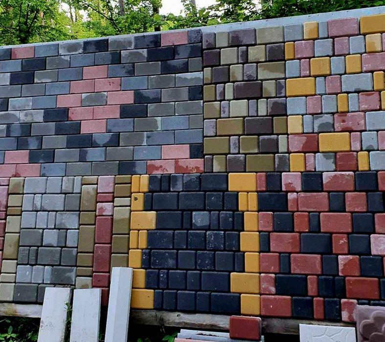 Продаж  та вкладання бруківкі. Формуєм чергу  по вкладанню на  весну.