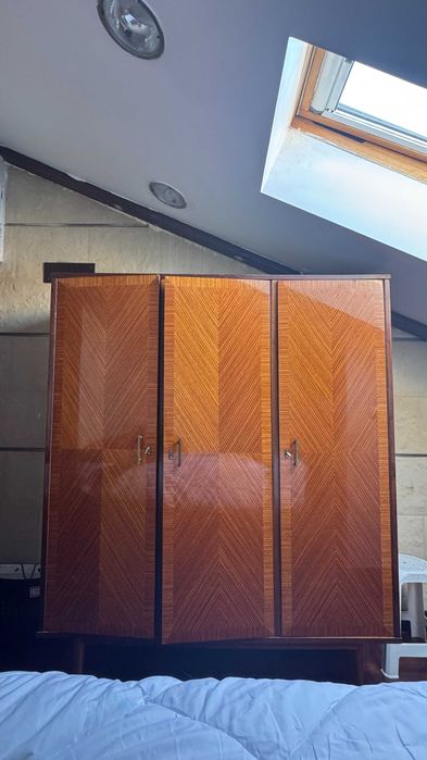 Roupeiro Vintage Madeira Cerejeira