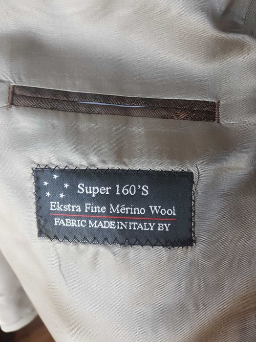 Чоловічий костюм Sage Plaza+подарунок галстук Paul Beсker 52 р