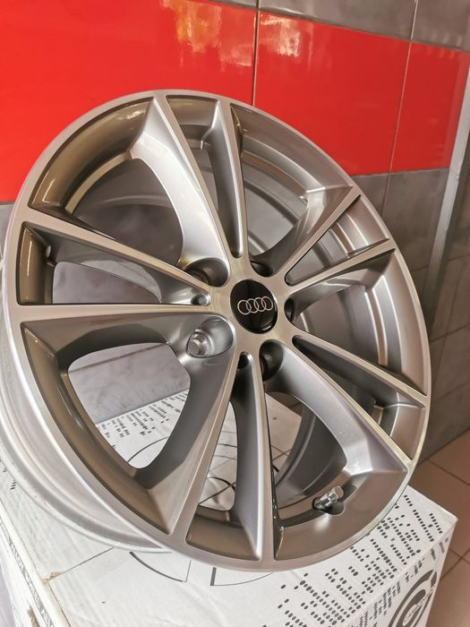 Felgi 17" 5x112 Audi A4 A6 A8 Q3 Q5 VW Skoda