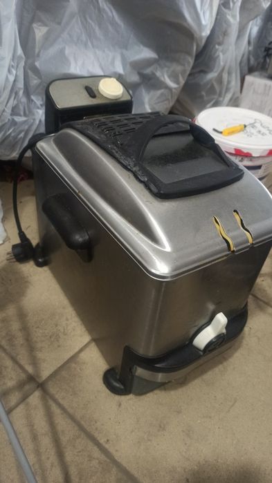 Фритюрниця Tefal