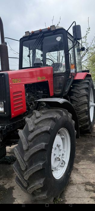 Трактор МТЗ-1221.2