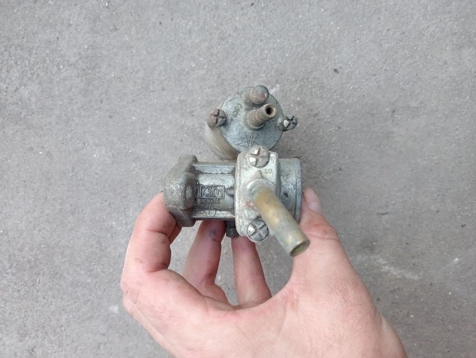 Карбюратор К301 лівий