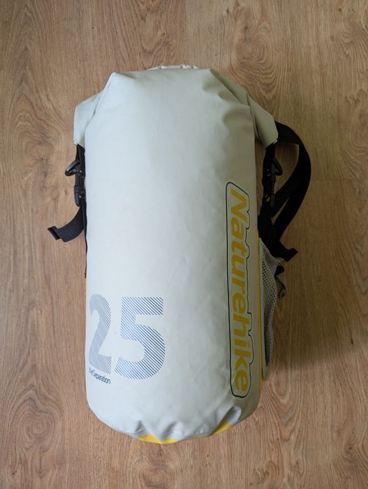Трекінговий рюкзак Naturehike 25L