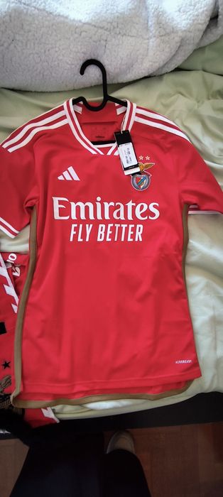 Camisolas oficiais Benfica