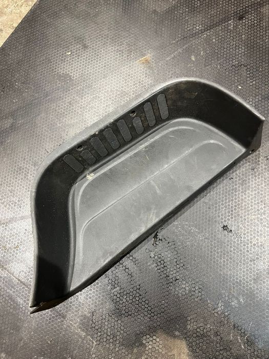 Stopień próg wewnętrzny prawy Renault Master III / Opel Movano B