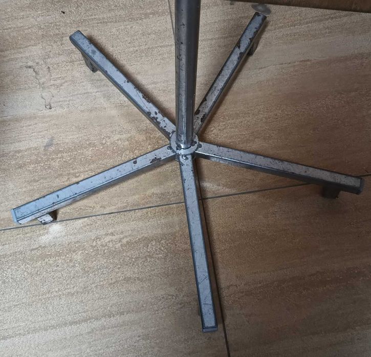 Stojak na okulary UŻYWANY