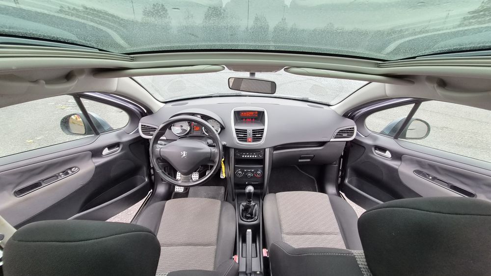 Peugeot 207 SW 1.6 HDI Sporting Tecto Panorâmico