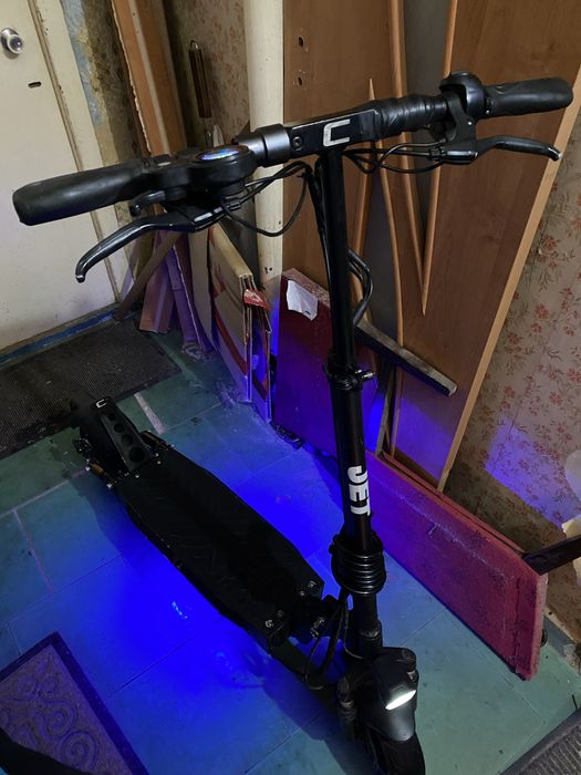 Crosser t4 Pneumatic