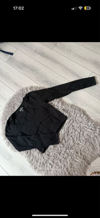 Damski top Hollister w rozm L