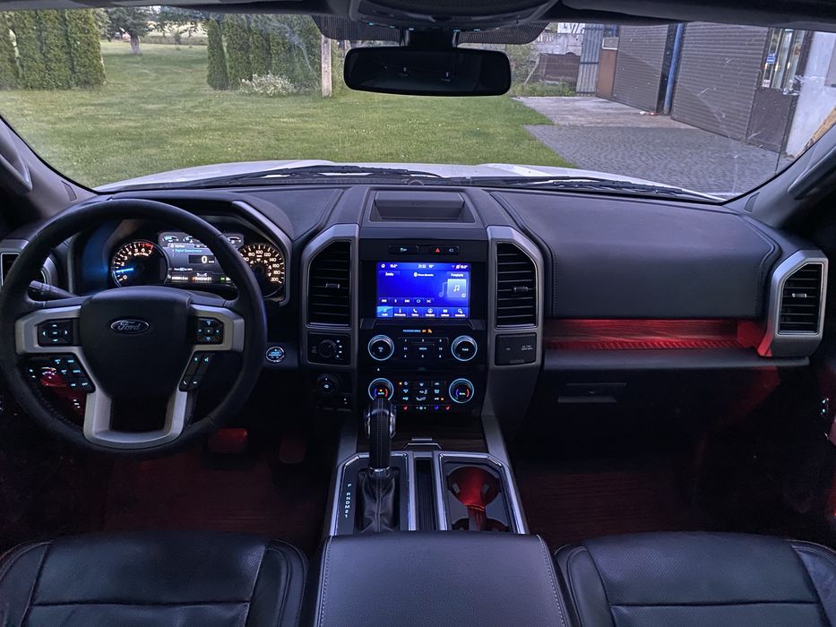 Ford F-150 SuperCrew 5.0 V8 Lariat