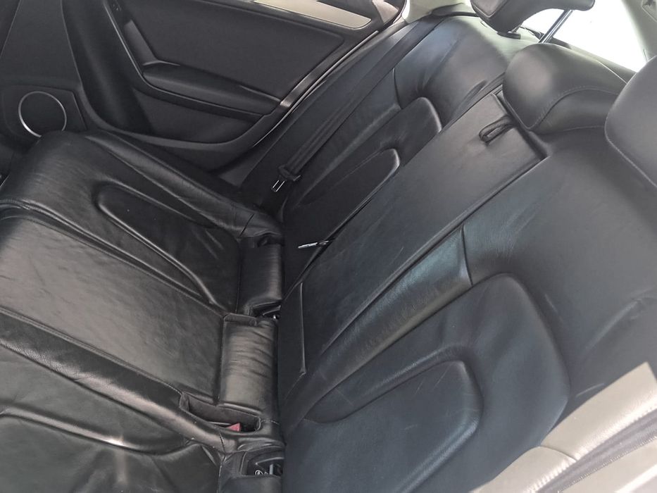 Audi a4 B8 2.0 TDI 2011