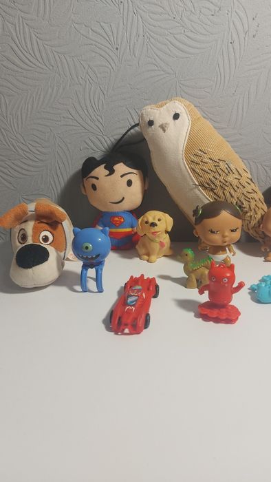 Лот іграшок kinder + happy meal (можливо поштучно)