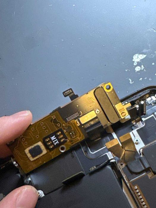 R-Sim IPhone 14/15/16 Pro Max розблокування від оператора