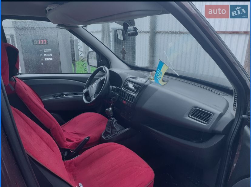Авто. Fiat Doblo. 2011 рік. Газ.Бензин