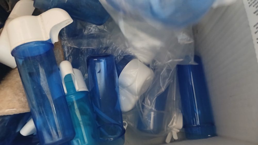 Caixa com varias acessórios