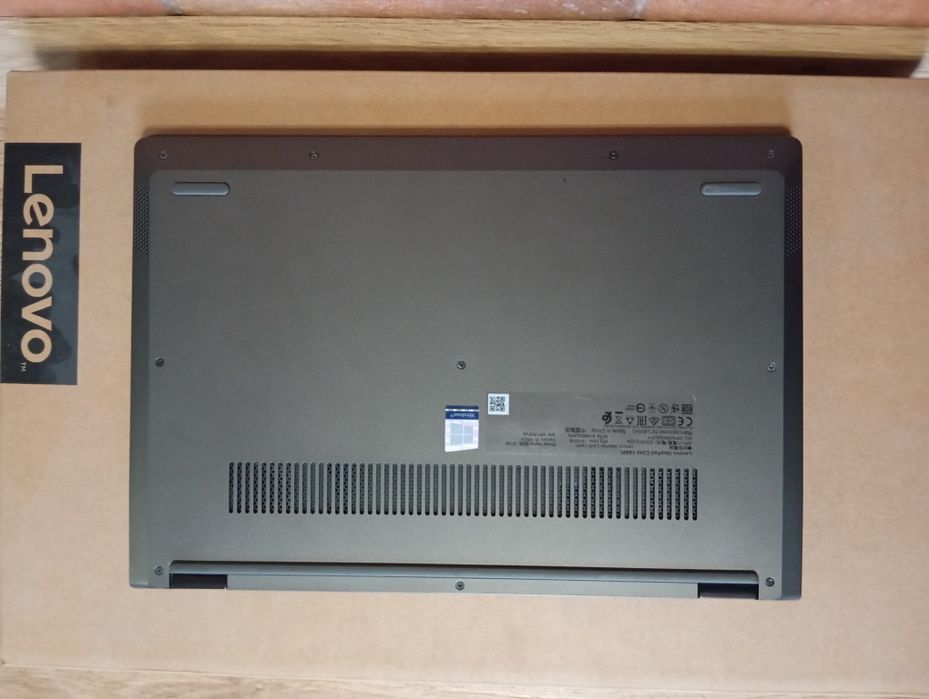 Леново Стан Нового сенсорний екран