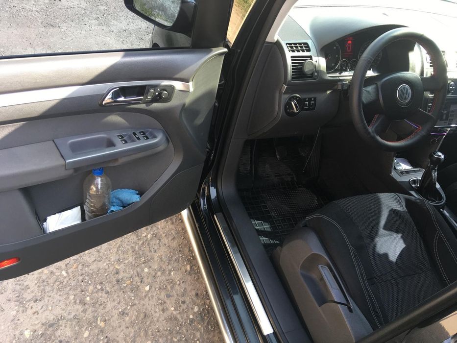 Volkswagen Touran 2004