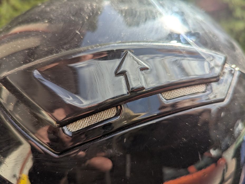 Zestaw kasków motocyklowych z atestem
