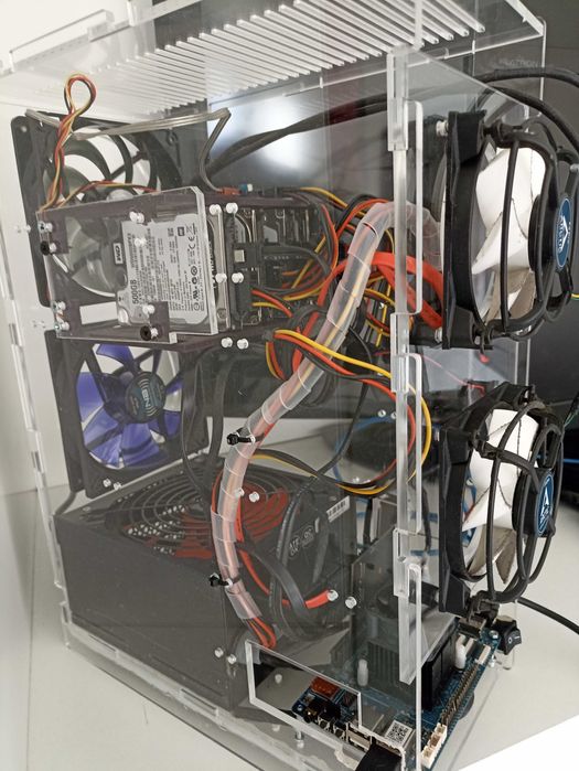 ROCKPro64 4GB Single Board + 64GB eMMC + Caixa + fonte + 4 discos64729768122883121