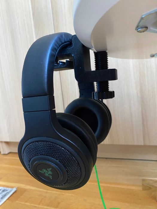 Uchwyt na słuchawki do biurka