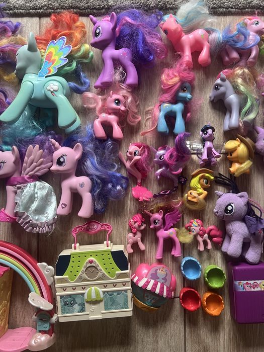Zestaw koników my little pony