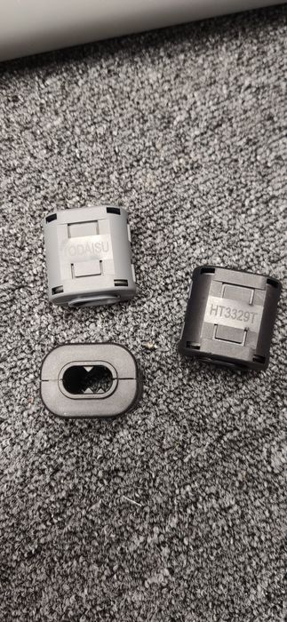 Rdzeń ferrytowy na przewód płaski, filtr sieciowy